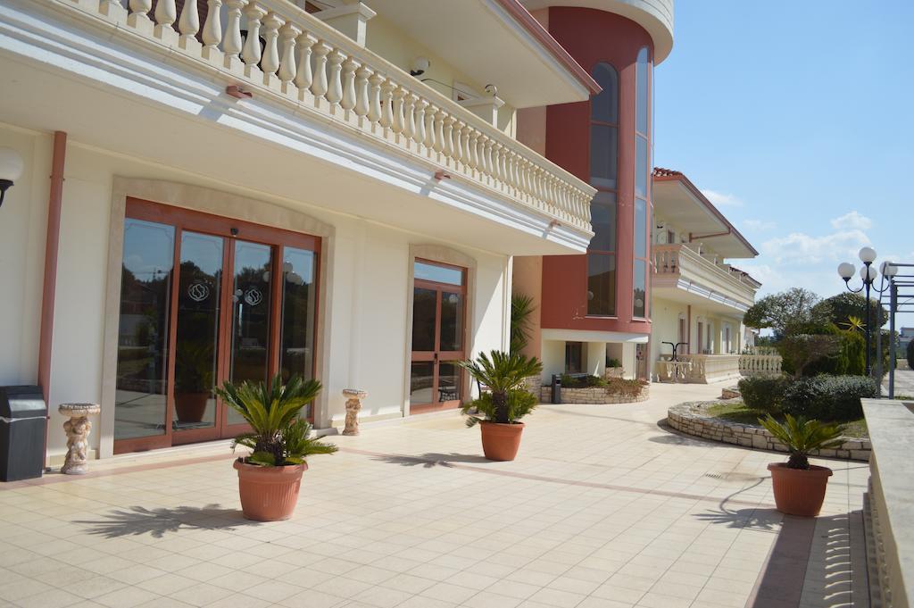 Hotel Parco Serrone Corato Exterior foto